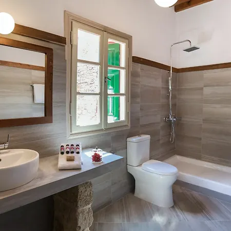 Maison d'hôtes Saint Artemios And Oriental 4*