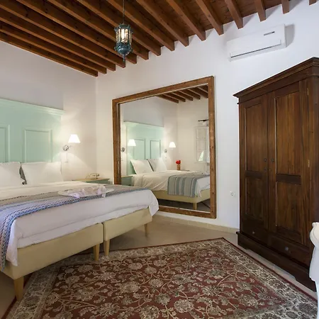 Maison d'hôtes Saint Artemios And Oriental 4*