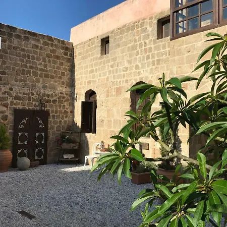 Saint Artemios And Oriental Πανσιόν Rhodes City